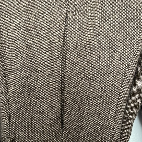 Guess. Size S/P. Color brown - Picture 11 of 13